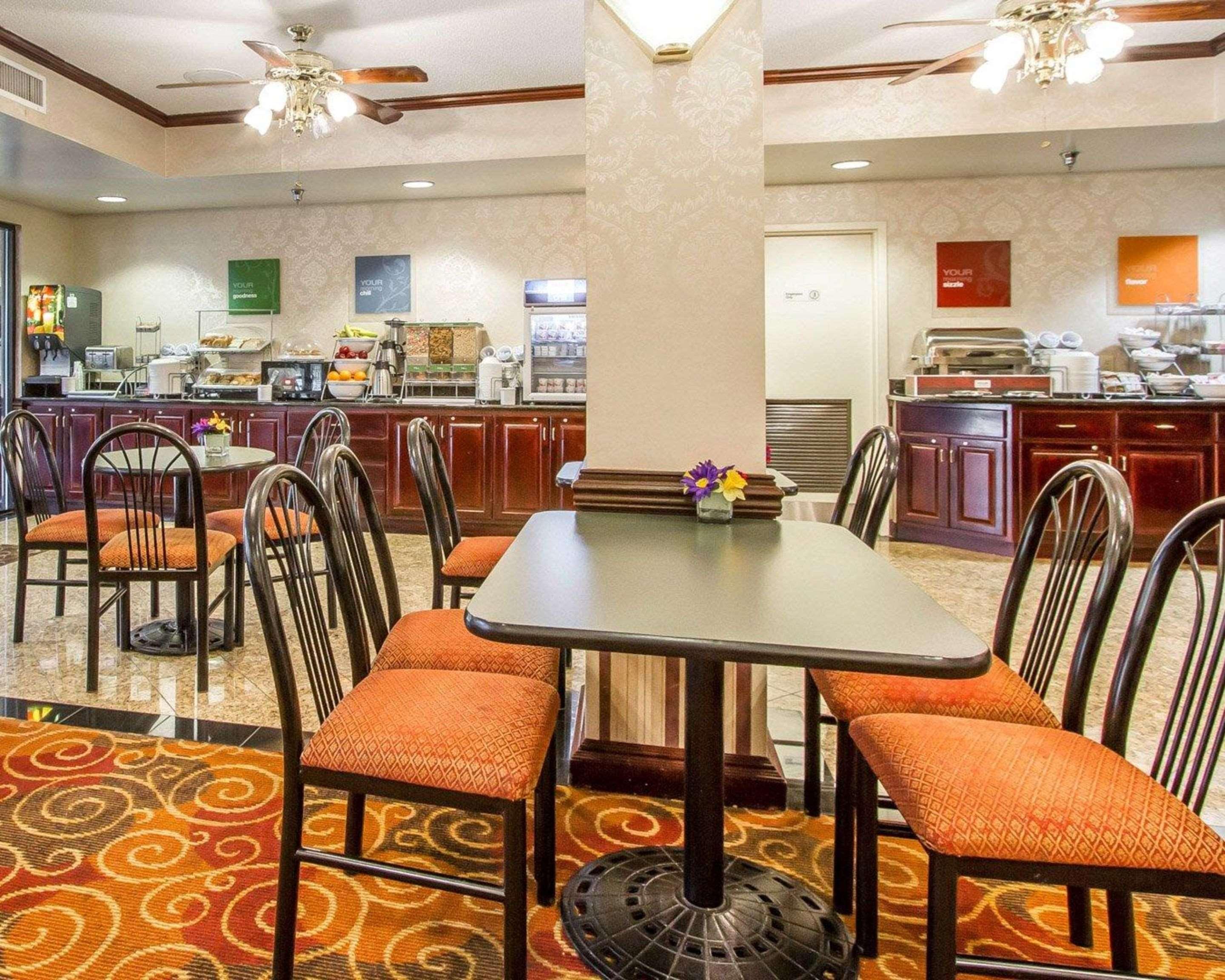 Comfort Suites Mobile East Bay Дафне Экстерьер фото