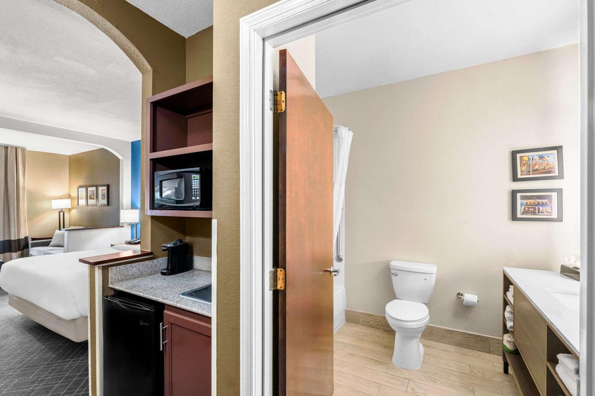 Comfort Suites Mobile East Bay Дафне Экстерьер фото